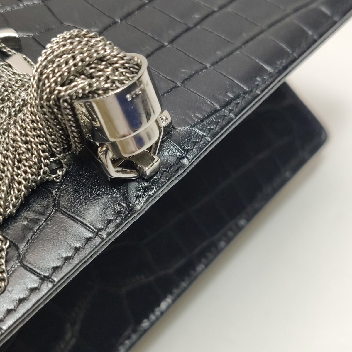 Saint laurent MONOGRAM KATE tassel handbag Black Shoulder Bag 20 x 12.5 x 5 centimeters 474366DND0N1000
