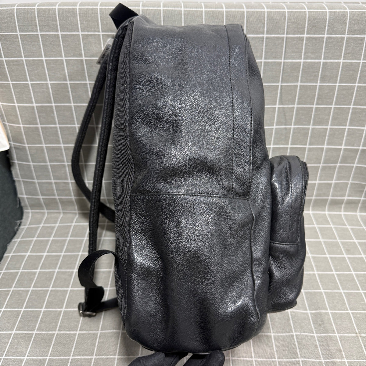 Coach Length 35 x Width 15 x Height 44 cm F49324-QBN3E