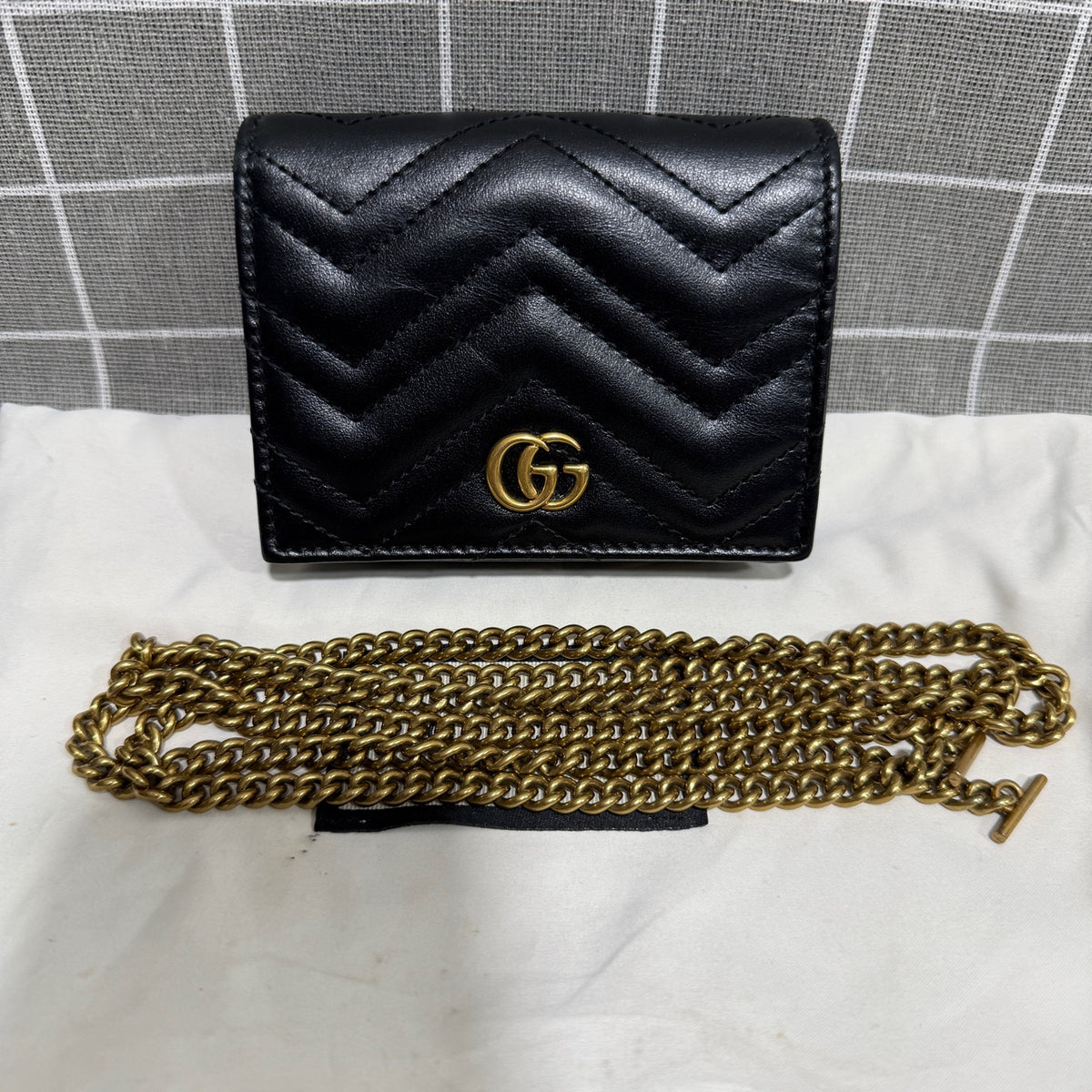 Gucci 466492-DRW1T-1000