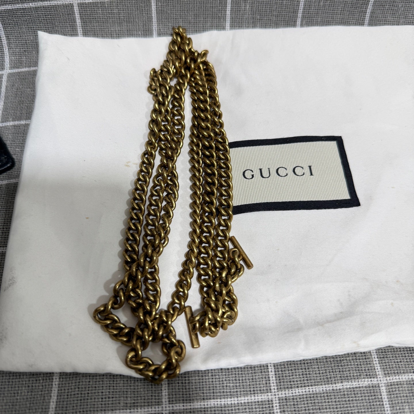 Gucci 466492-DRW1T-1000