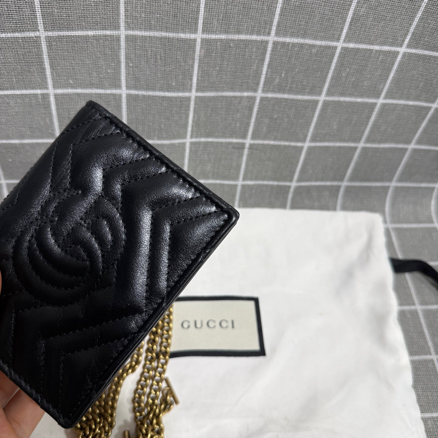 Gucci 466492-DRW1T-1000