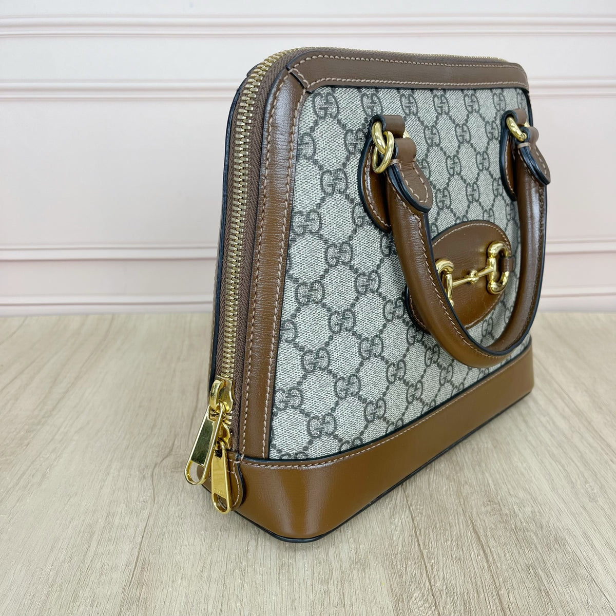 Gucci Gucci Horsebit 1955 Collection 25 cm (width) x 24 cm (height) x 9 cm (depth) 621220 92TCG 8563