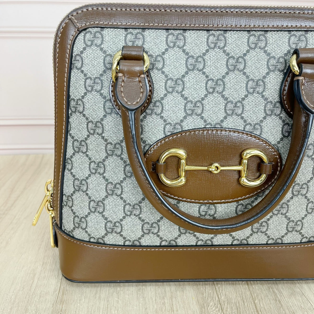 Gucci Gucci Horsebit 1955 Collection 25 cm (width) x 24 cm (height) x 9 cm (depth) 621220 92TCG 8563