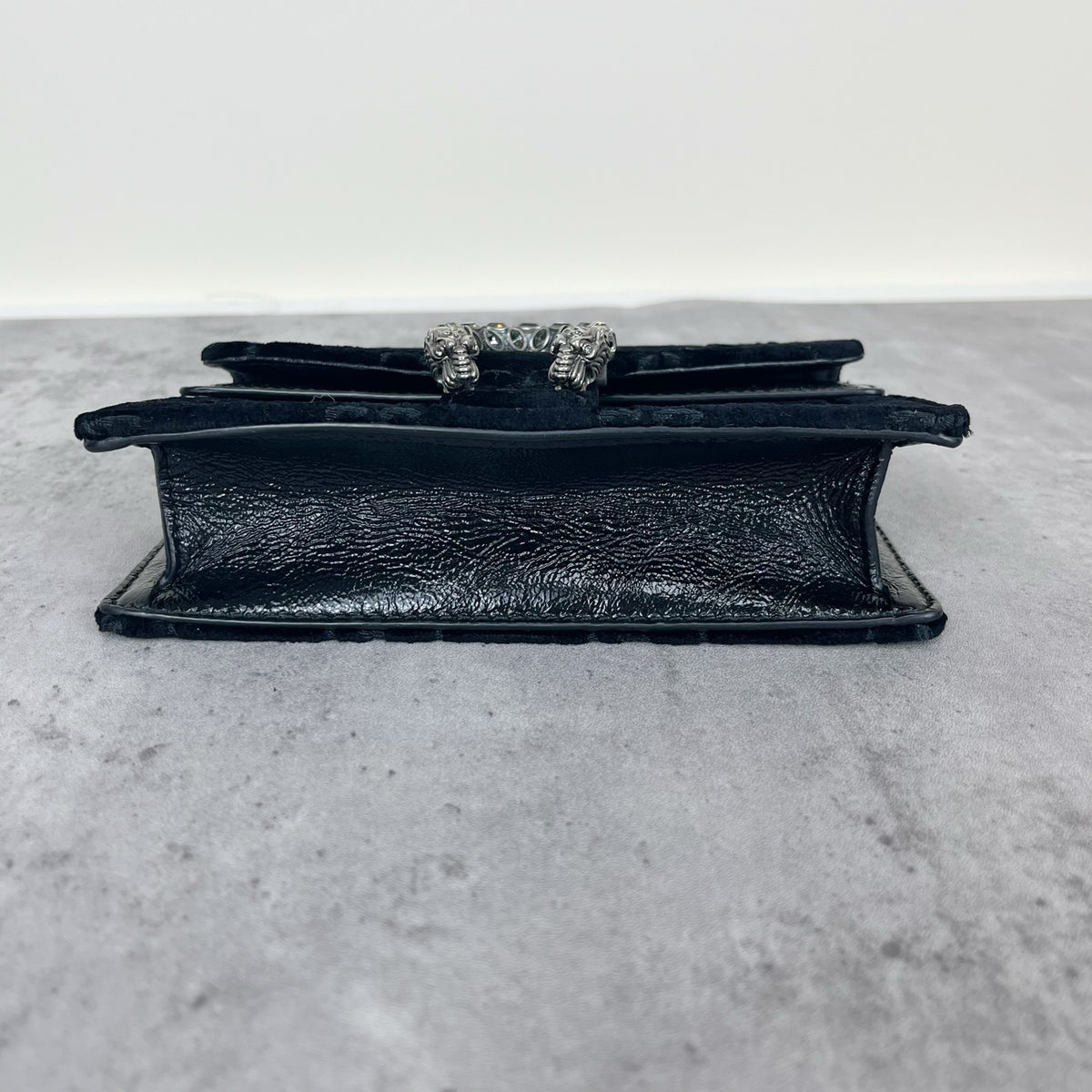 Gucci Velvet Black 476432-9TIBN-8176