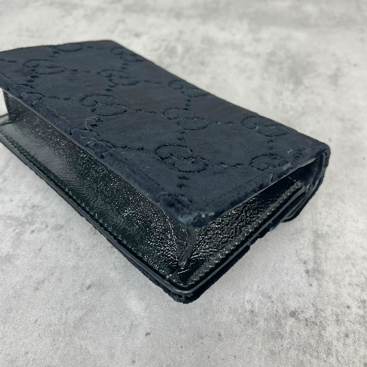 Gucci Velvet Black 476432-9TIBN-8176