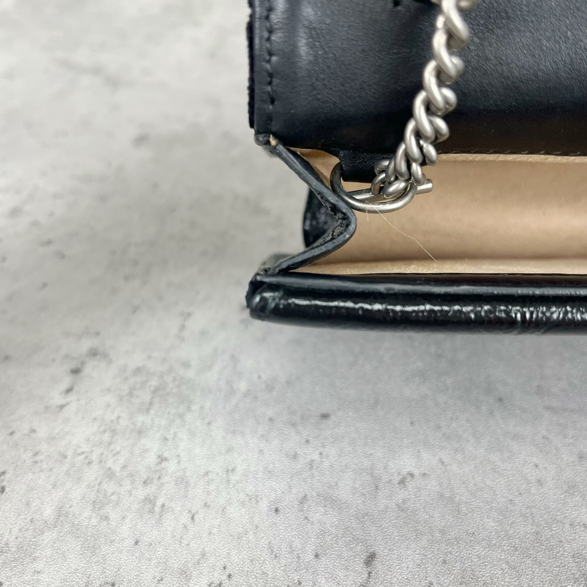 Gucci Velvet Black 476432-9TIBN-8176