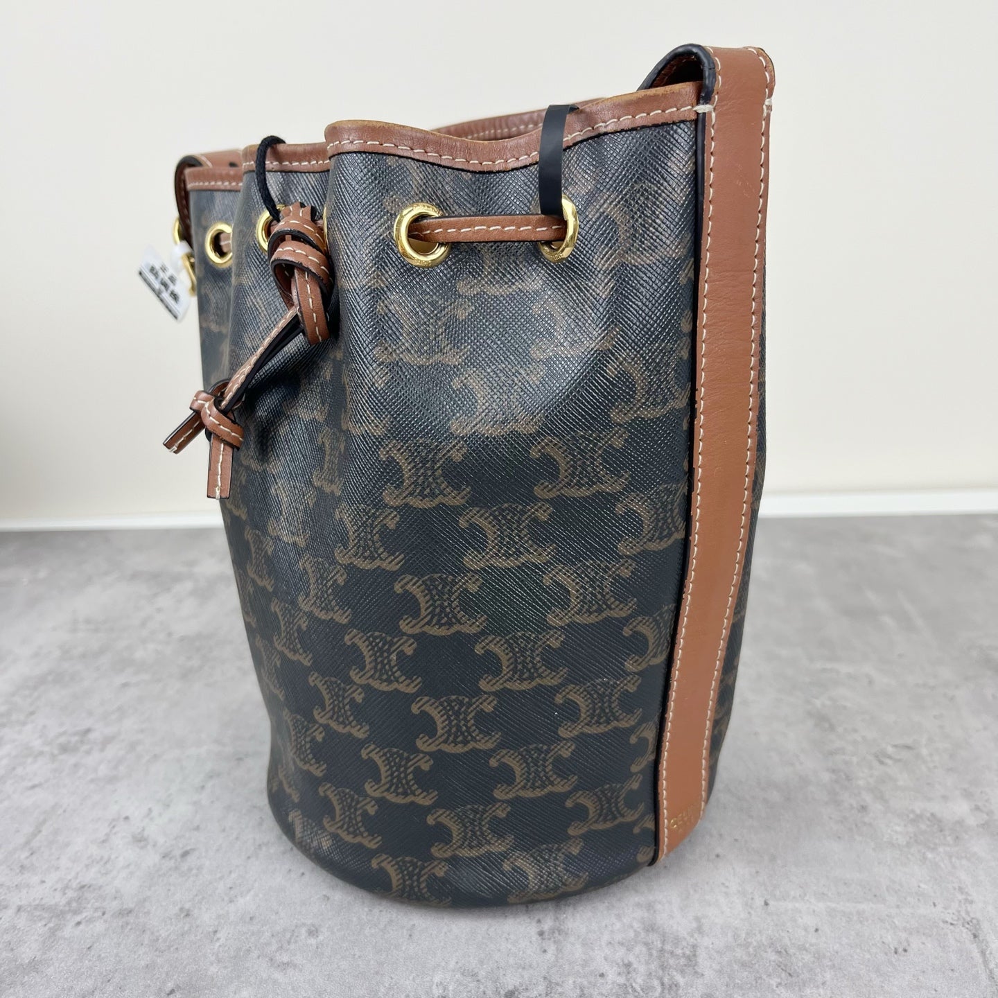 Celine 191142BZJ.01BC