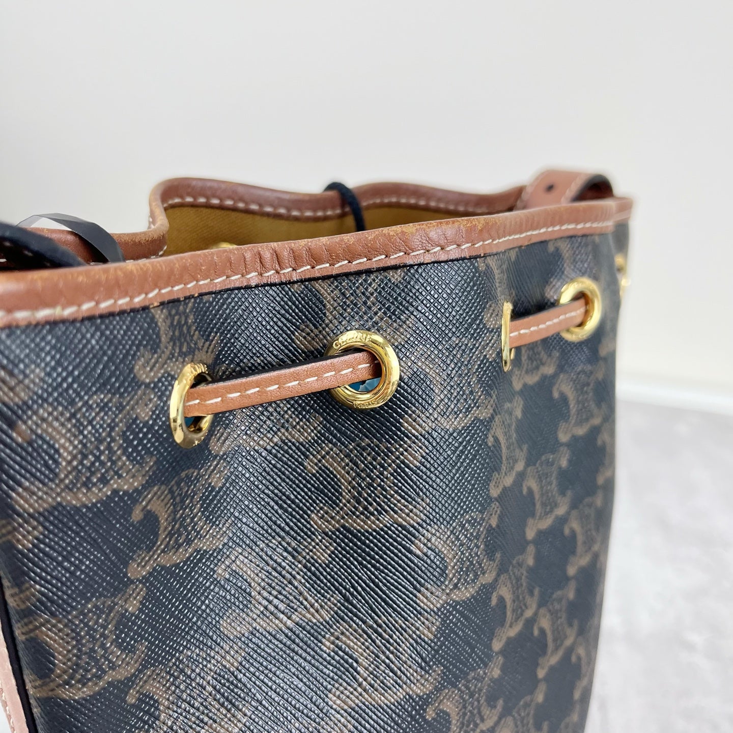 Celine 191142BZJ.01BC