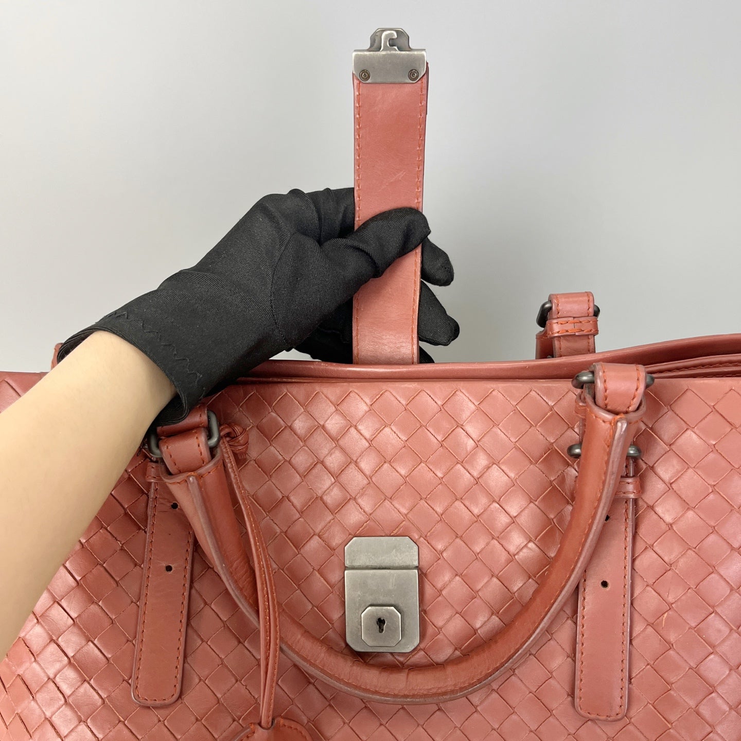 Bottega Veneta Red Satchel 171265VQ1306417