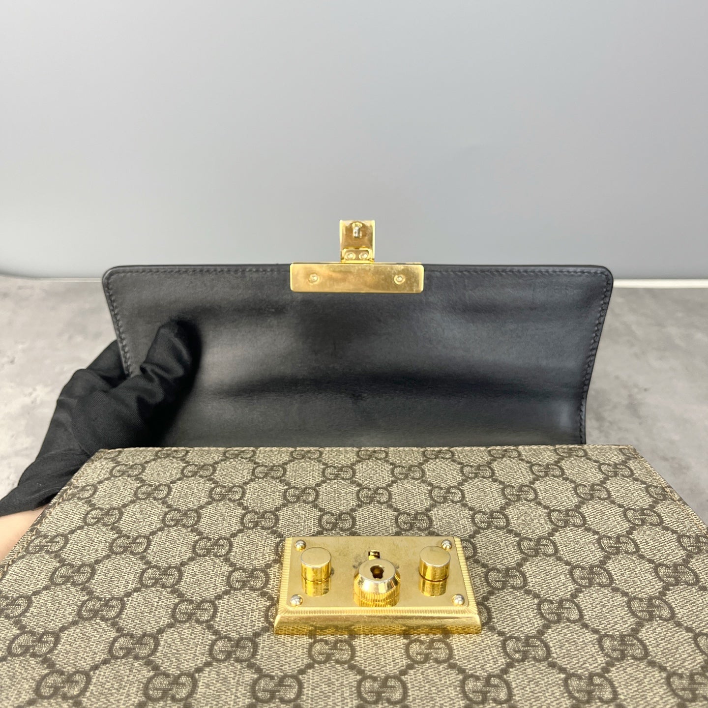 Gucci Black 453188KLQJG9785