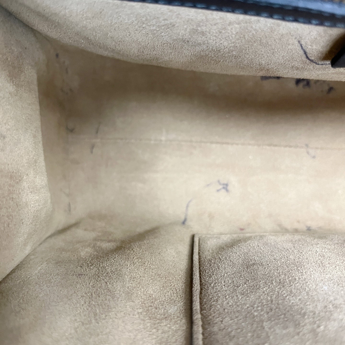 Gucci Black 453188KLQJG9785