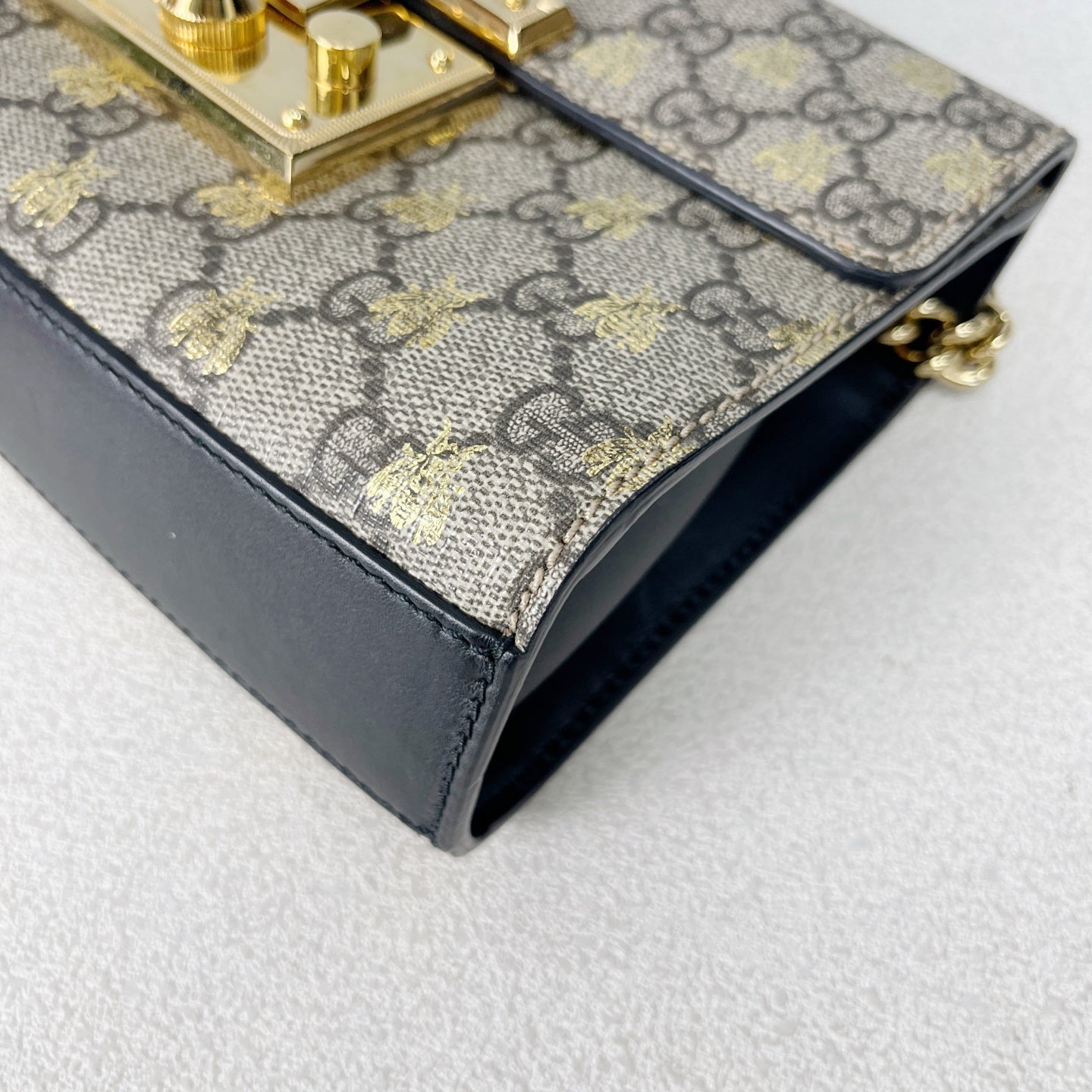 Gucci 4094879F26G8319