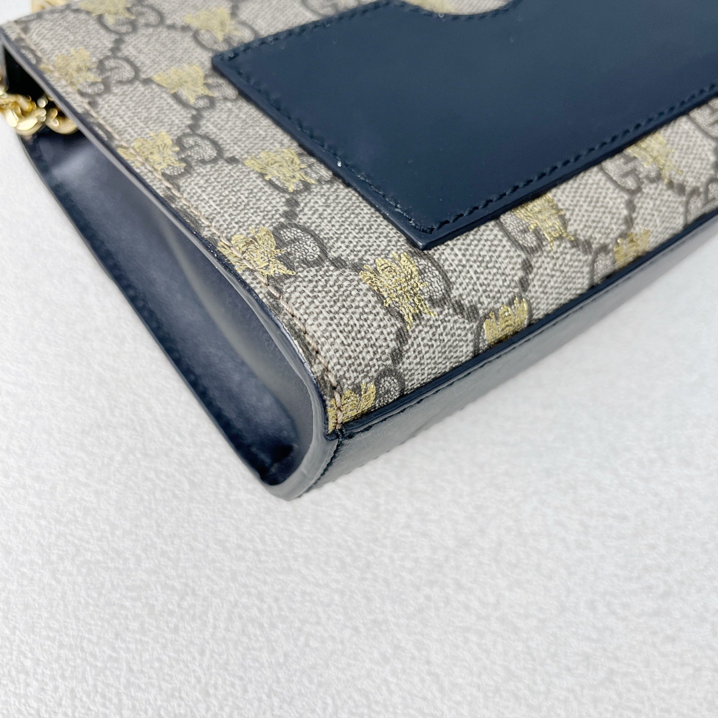 Gucci 4094879F26G8319