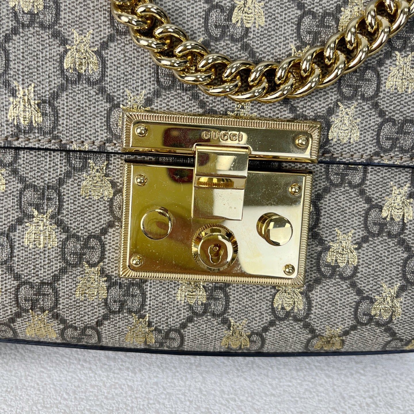 Gucci 4094879F26G8319