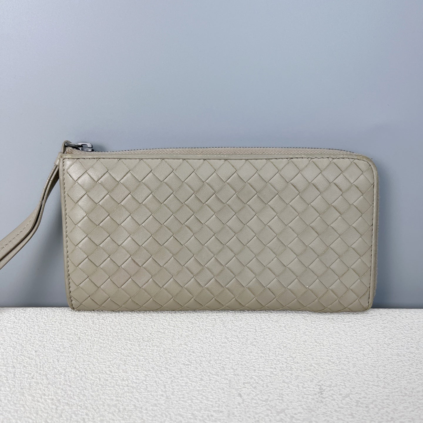 Bottega Veneta Gray 522250-V001O-2304