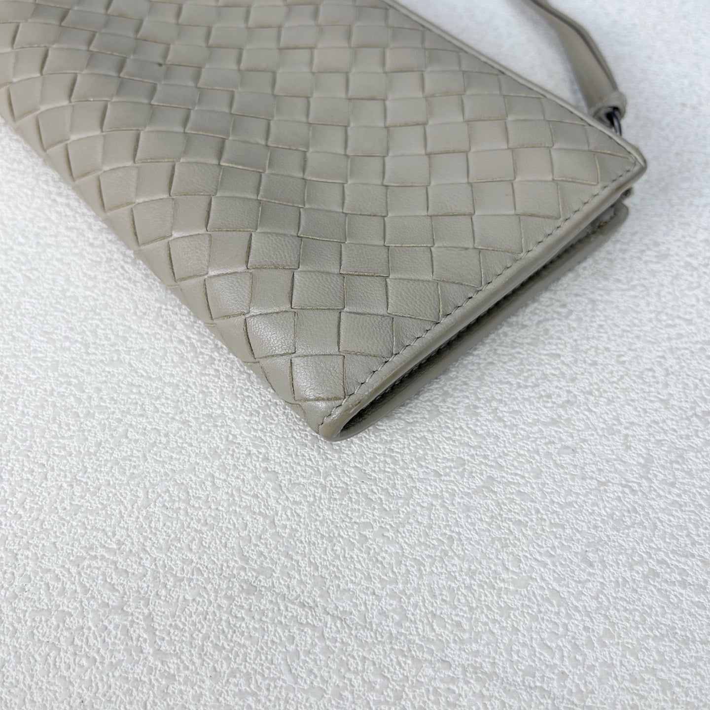Bottega Veneta Gray 522250-V001O-2304