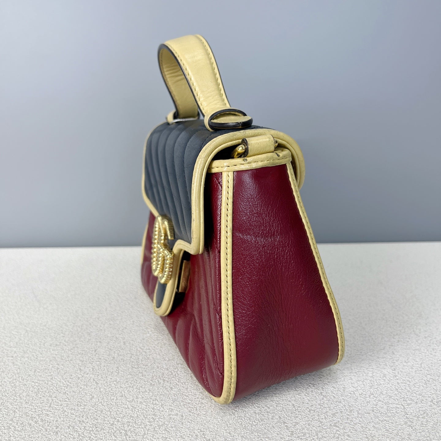Gucci Messenger Bag 5835711X5CG6775