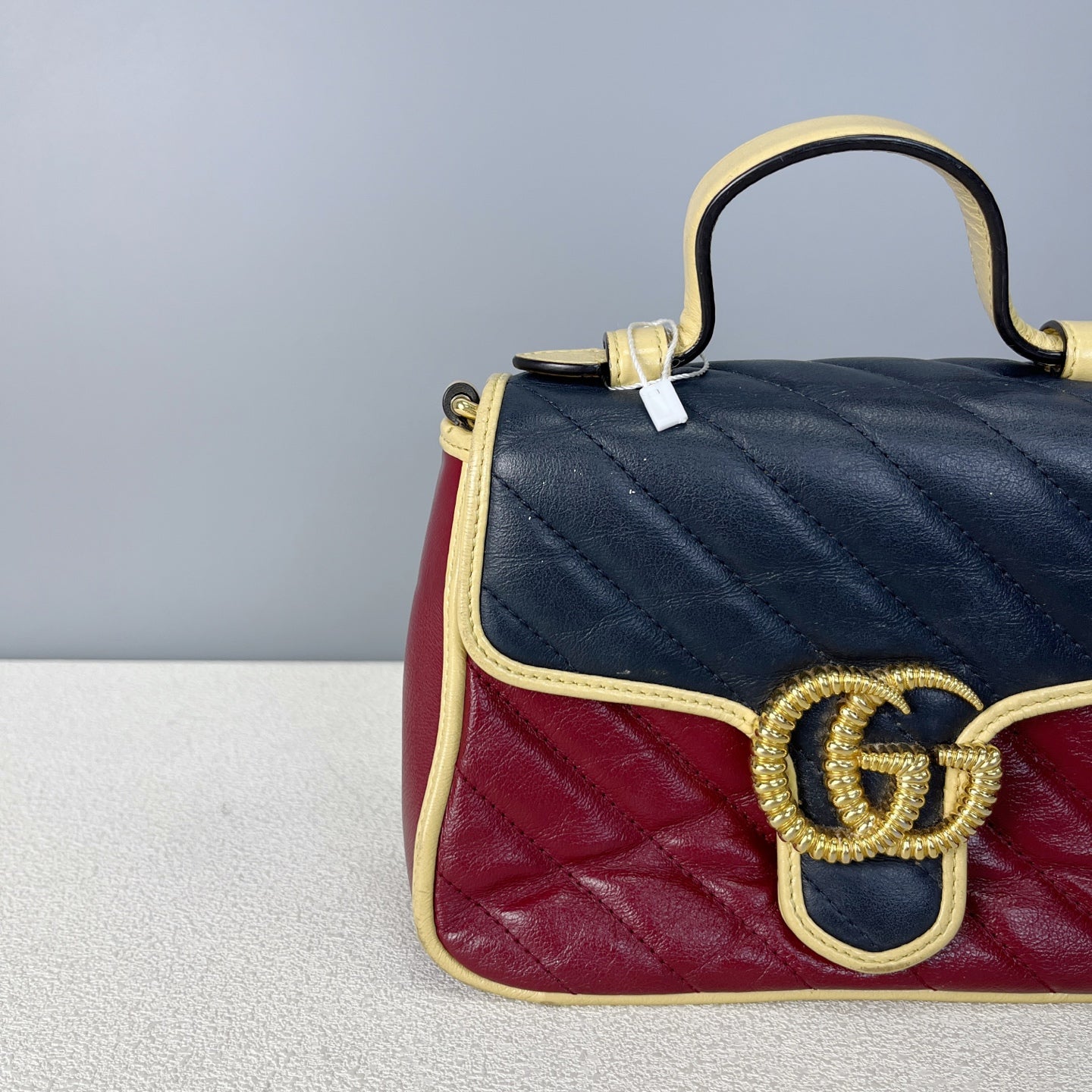 Gucci Messenger Bag 5835711X5CG6775
