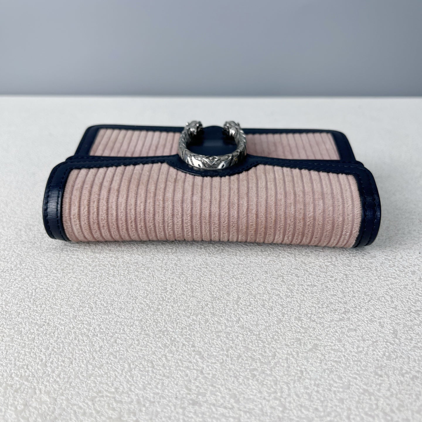 Gucci Pink Crossbody 4002492S8AN6781