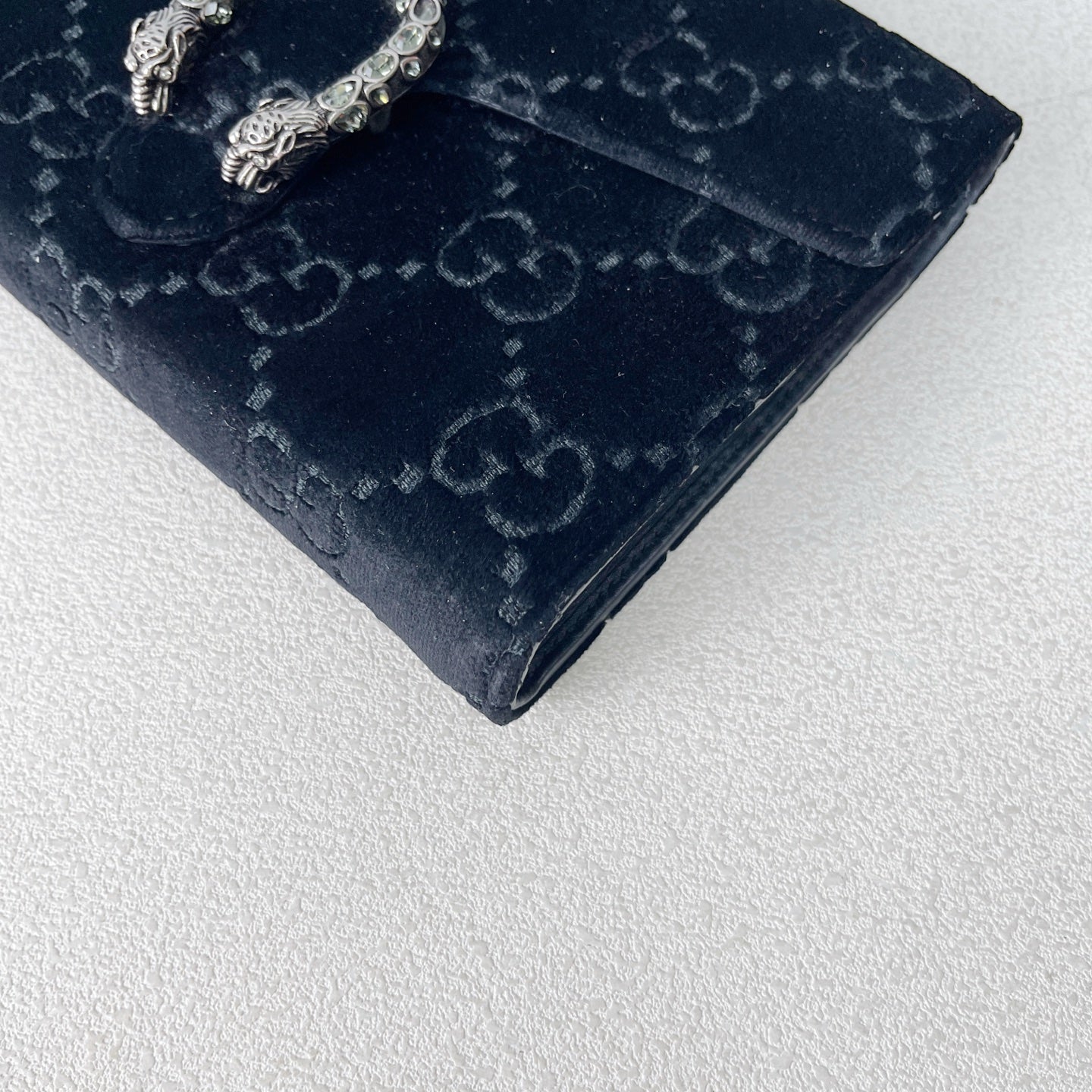Gucci Velvet Black Length 20 x width 3.5 x height 13 cm 401231-9JTPN-8176