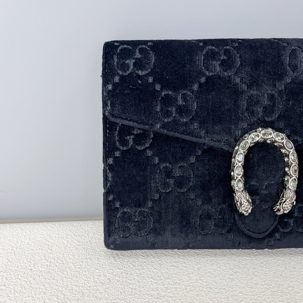 Gucci Velvet Black Length 20 x width 3.5 x height 13 cm 401231-9JTPN-8176