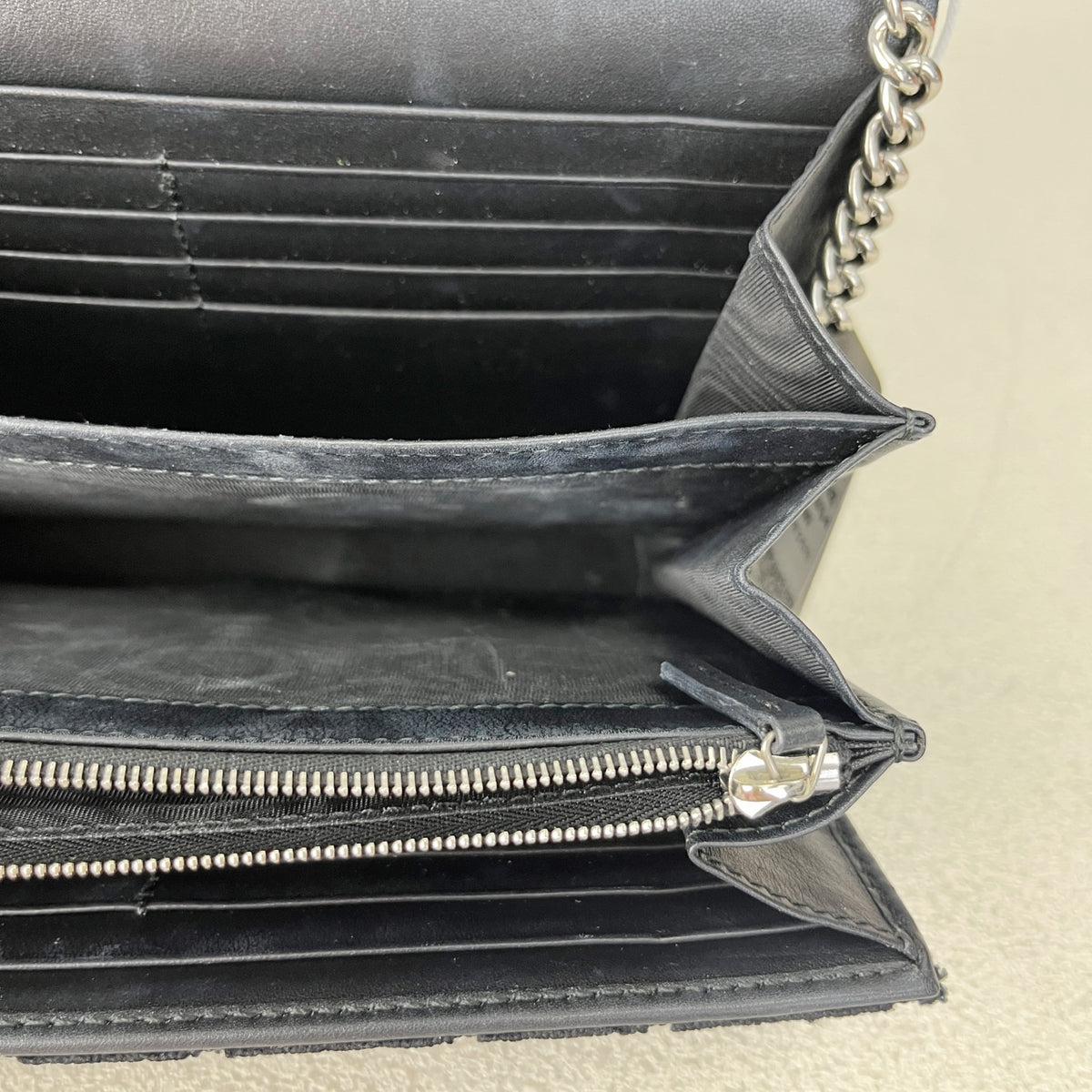 Gucci Velvet Black Length 20 x width 3.5 x height 13 cm 401231-9JTPN-8176