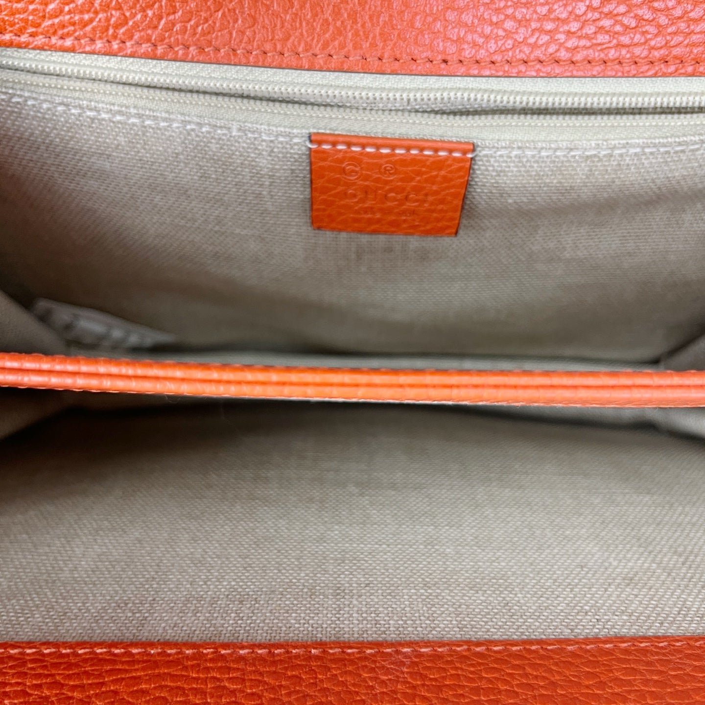Gucci 510303-CAO0G-6420