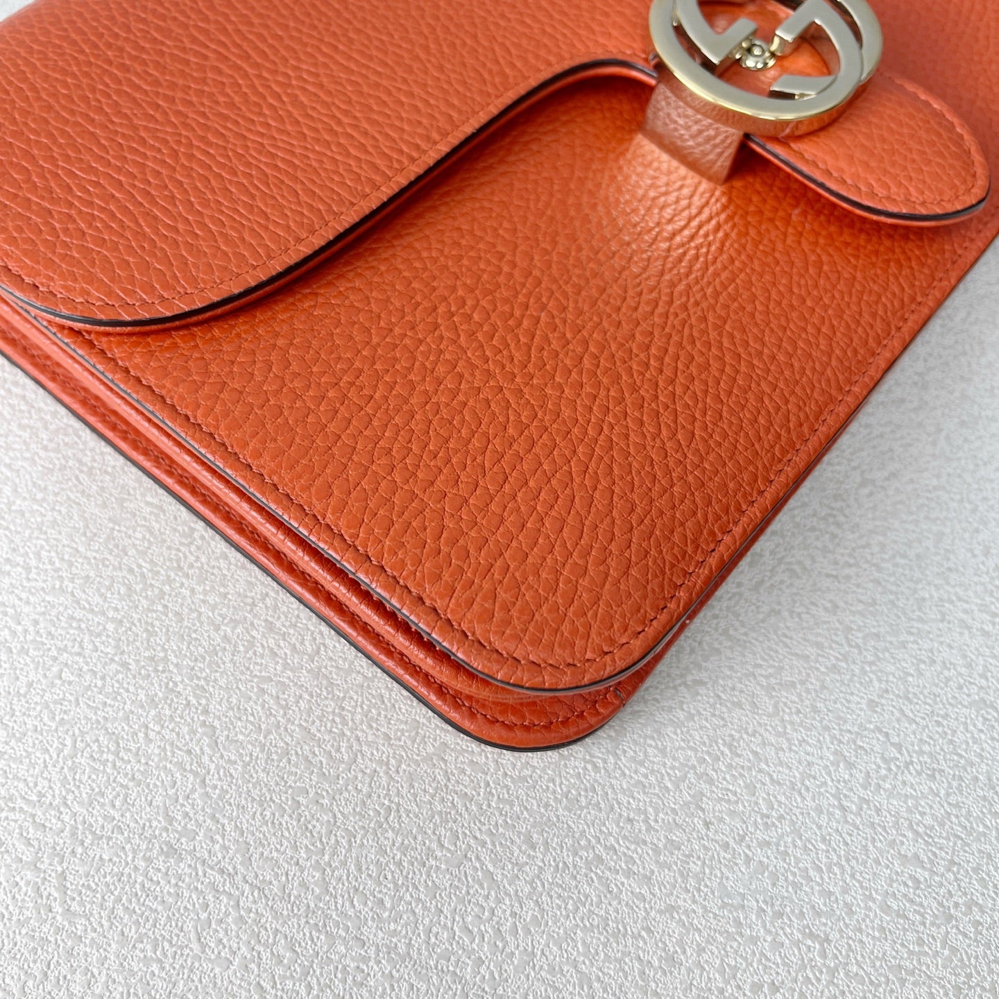 Gucci 510303-CAO0G-6420