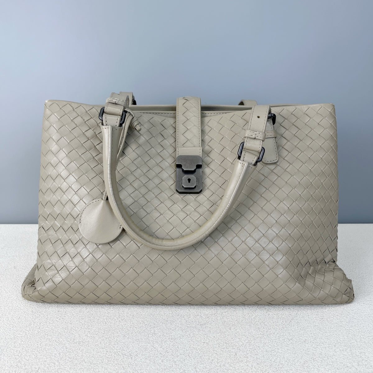 Bottega Veneta Gray Satchel 171265VQ1302905
