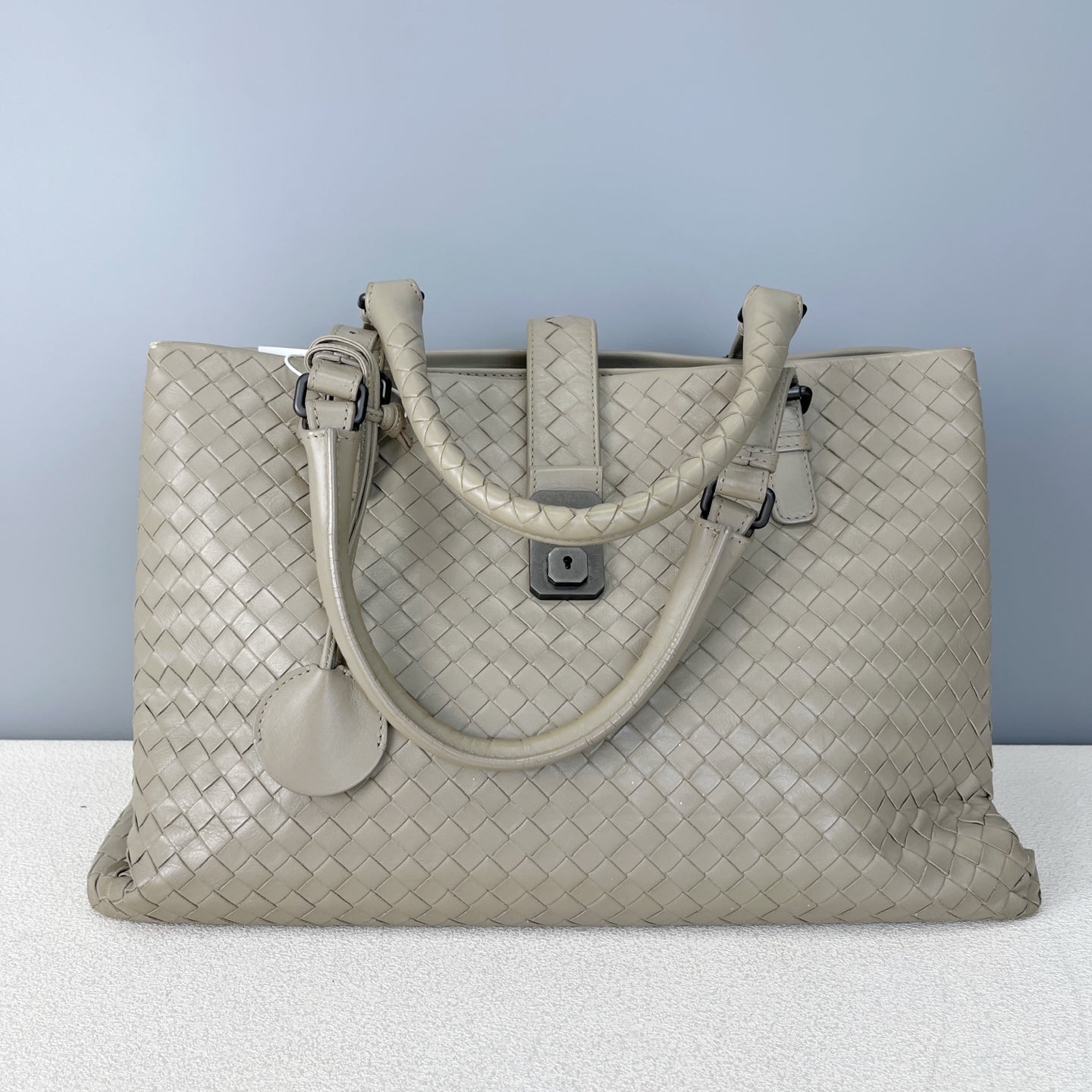 Bottega Veneta Gray Satchel 171265VQ1302905