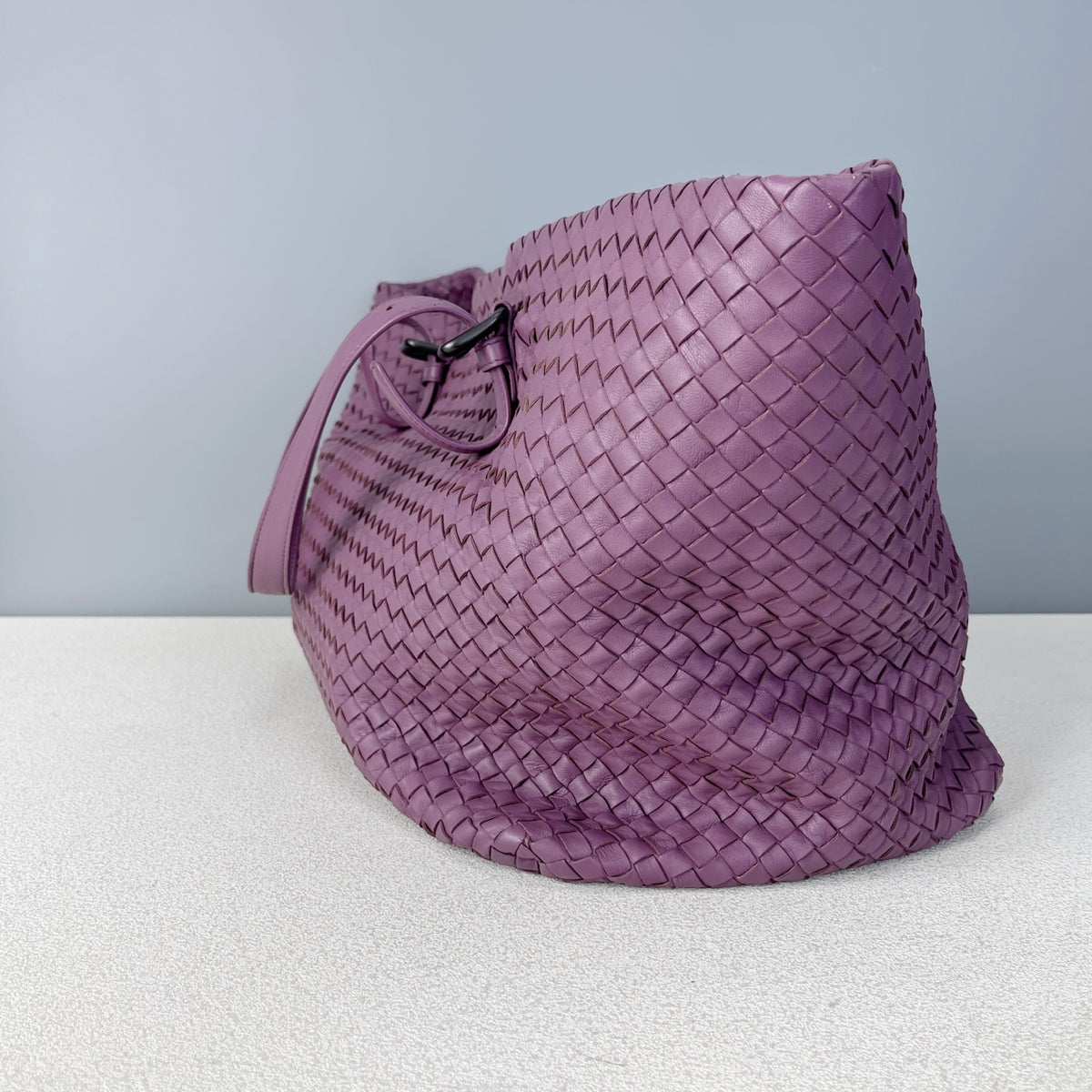 Bottega Veneta Leather Purple Tote 608810V1OW15311