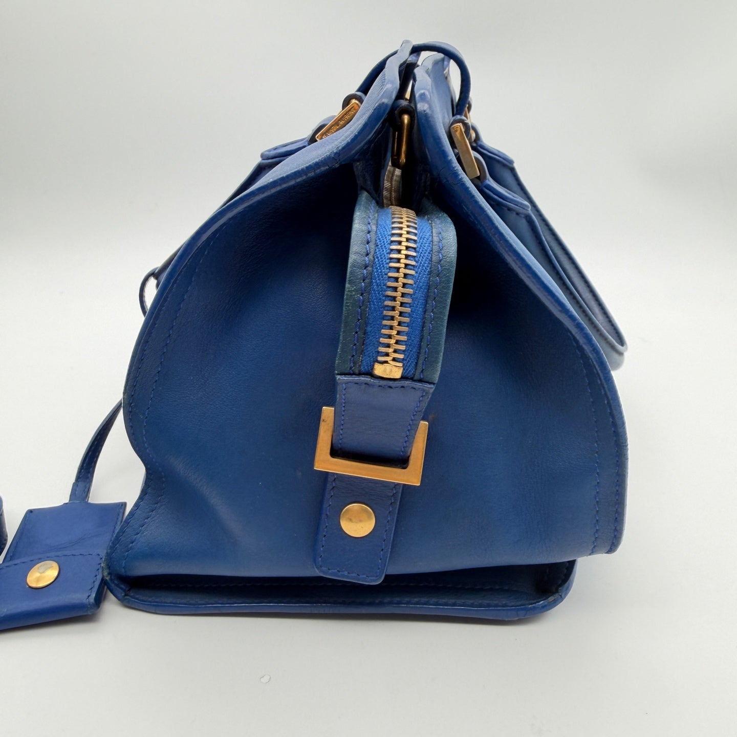 Saint laurent Leather Blue Shoulder Bag