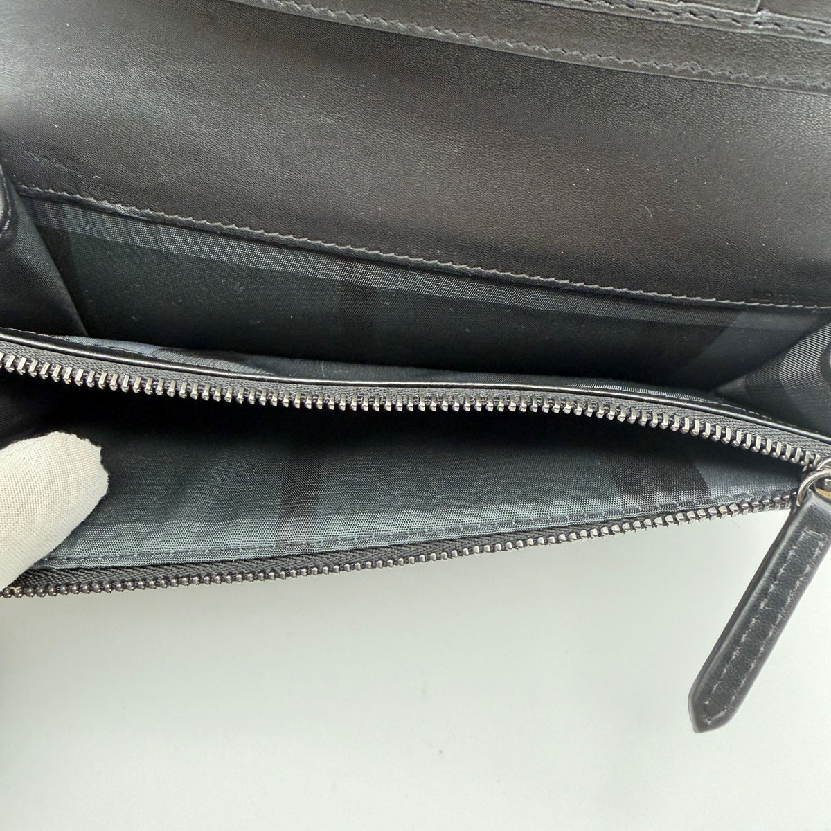 Burberry Black