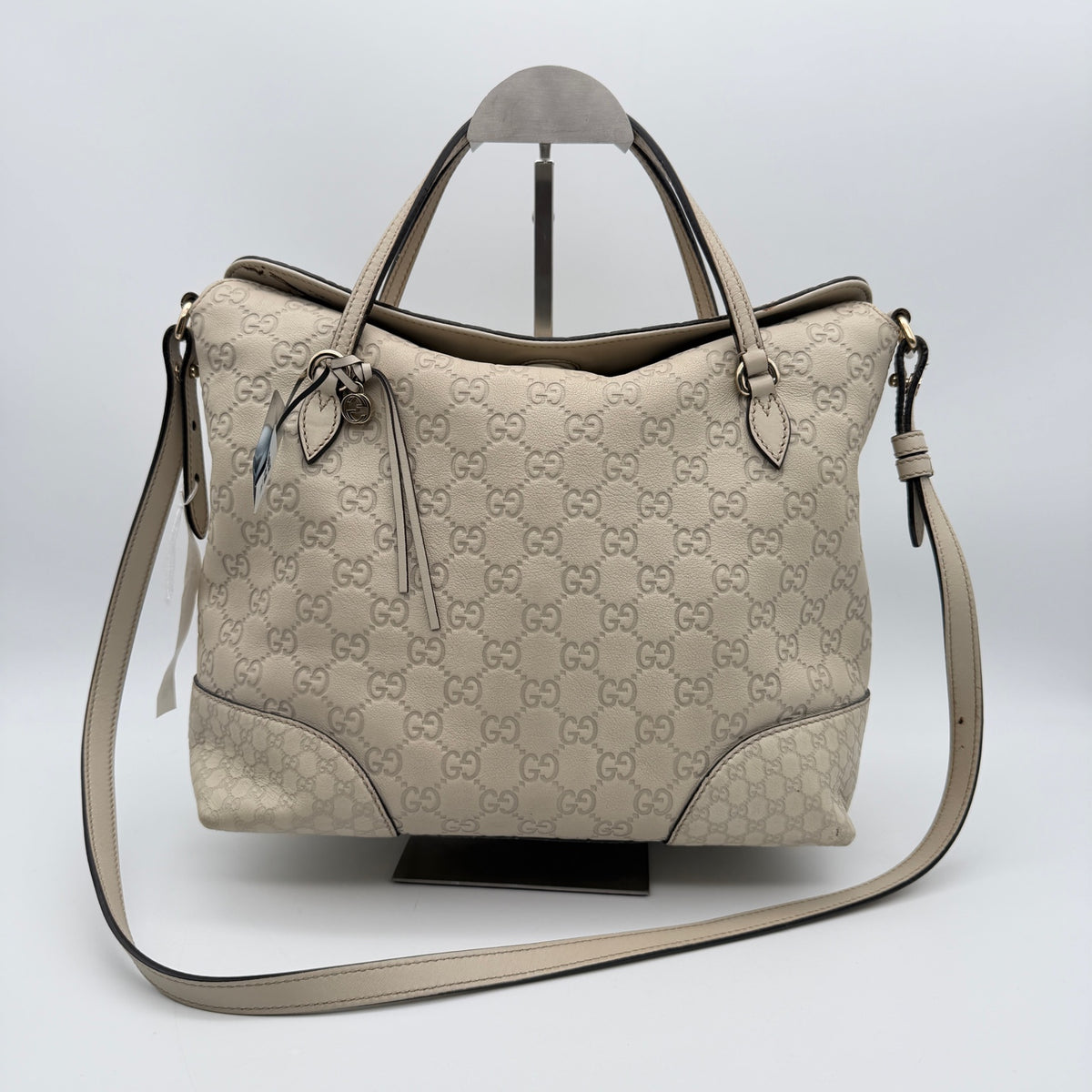 Gucci Canvas White Shoulder Bag
