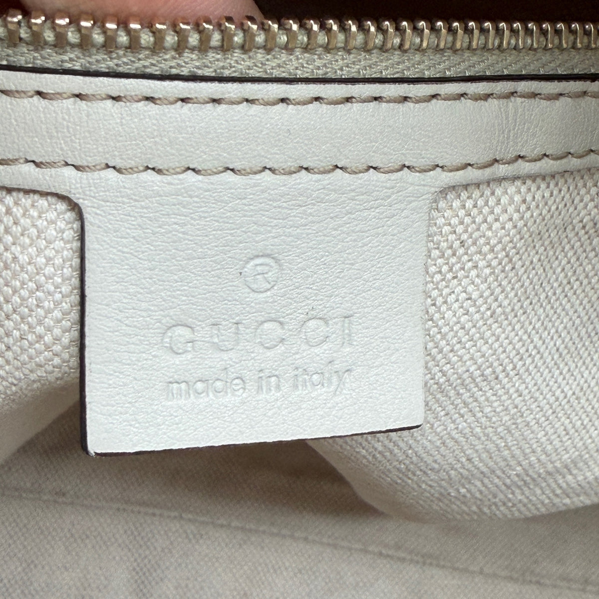 Gucci Canvas White Shoulder Bag
