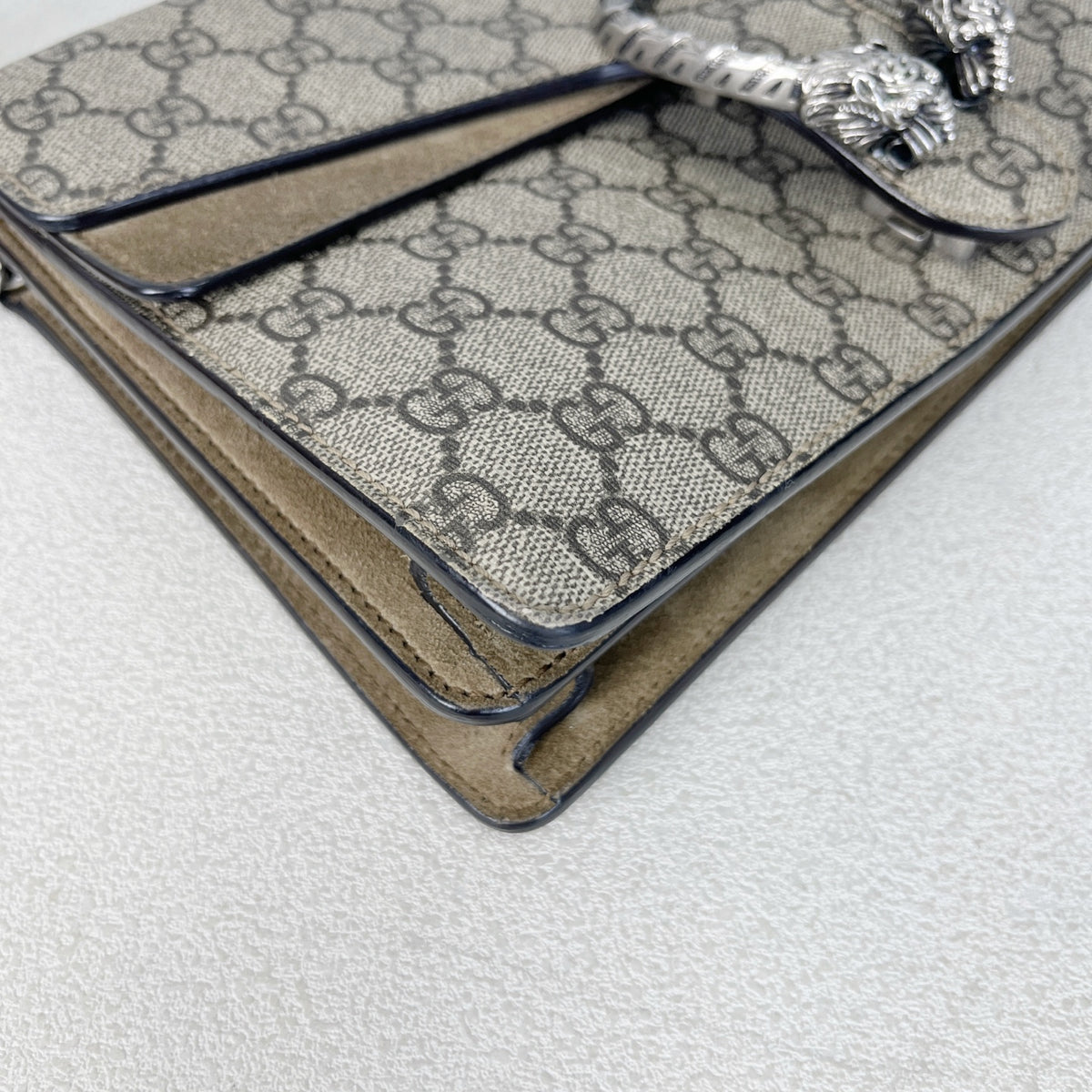Gucci Dionysus Collection 25 cm (width) x 13.5 cm (height) x 7 cm (depth) 499623 92TJN 8660