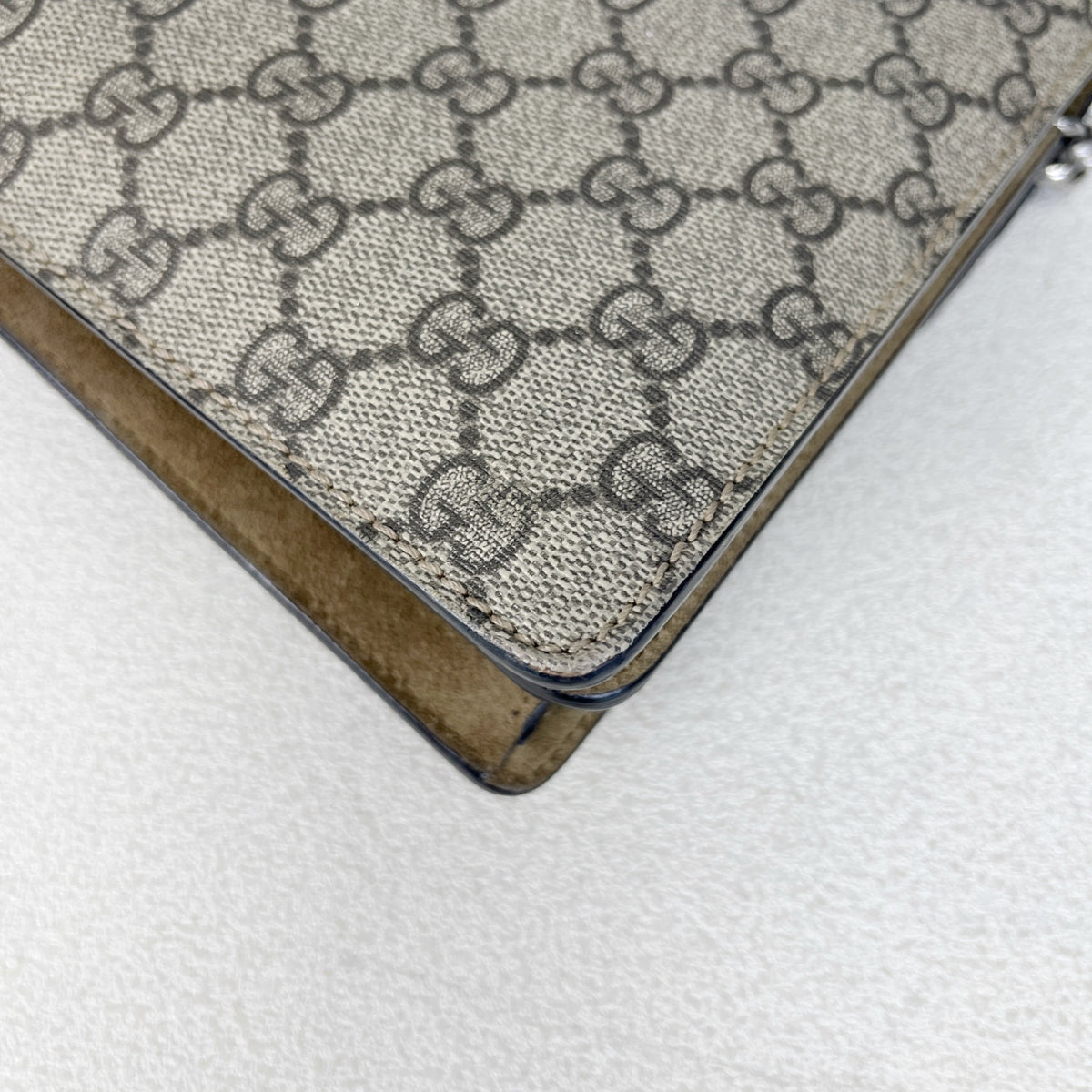Gucci Dionysus Collection 25 cm (width) x 13.5 cm (height) x 7 cm (depth) 499623 92TJN 8660