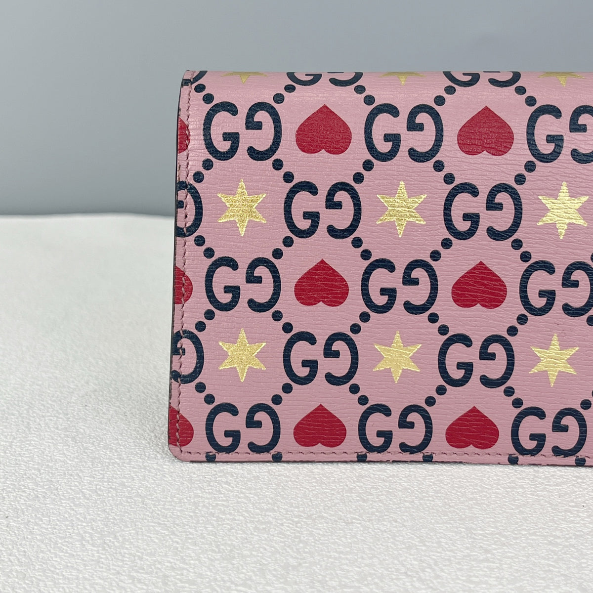 Gucci Pink