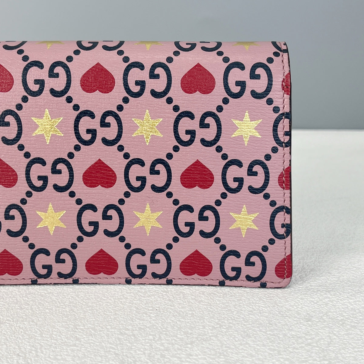 Gucci Pink