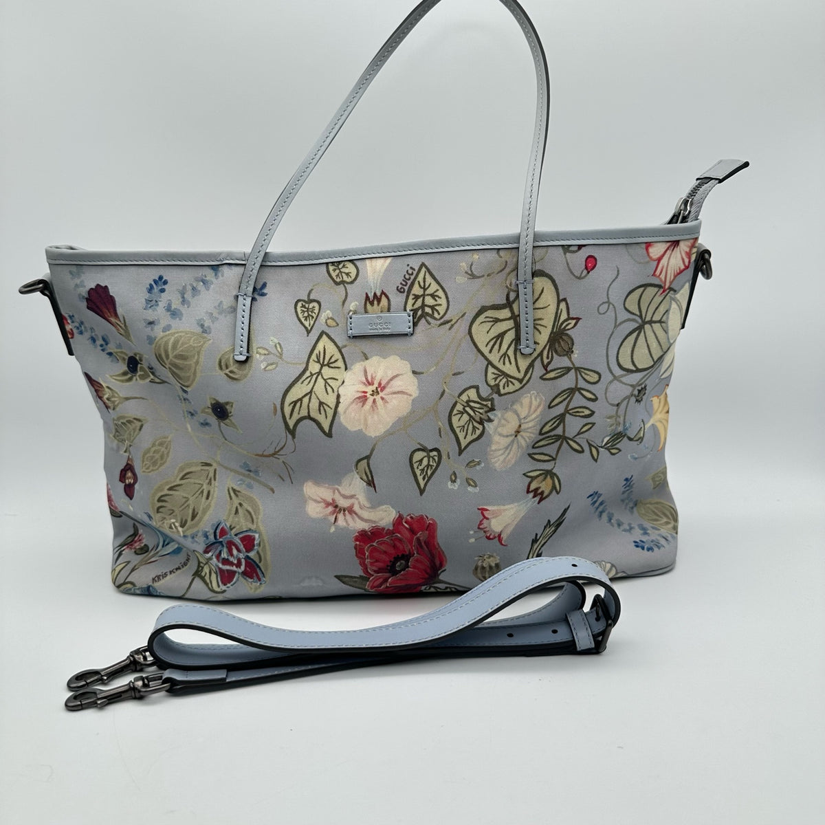Gucci Canvas