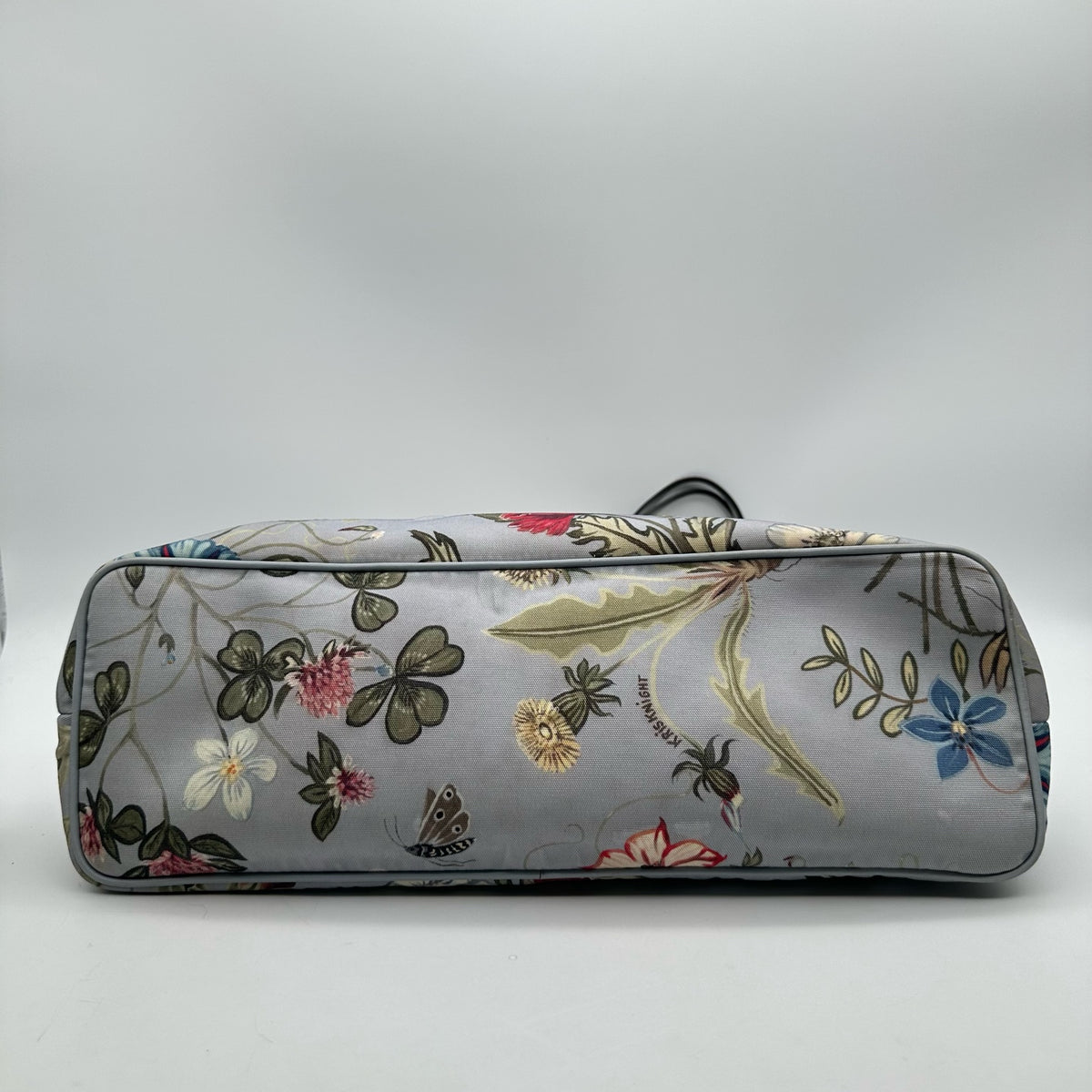 Gucci Canvas