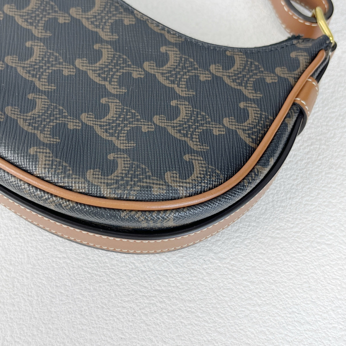 Celine Mini AVA logo-print cowhide handbag Brown 6 x 5 x 2 inches (16 x 12 x 5 centimeters) 10I602DS1.04LU