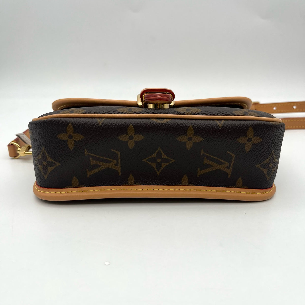 Louis Vuitton Crossbody
