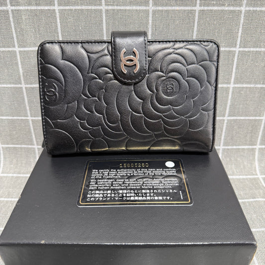 Chanel Black