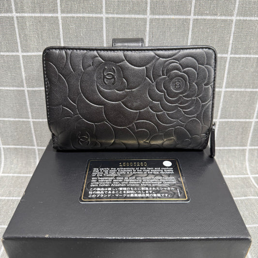 Chanel Black