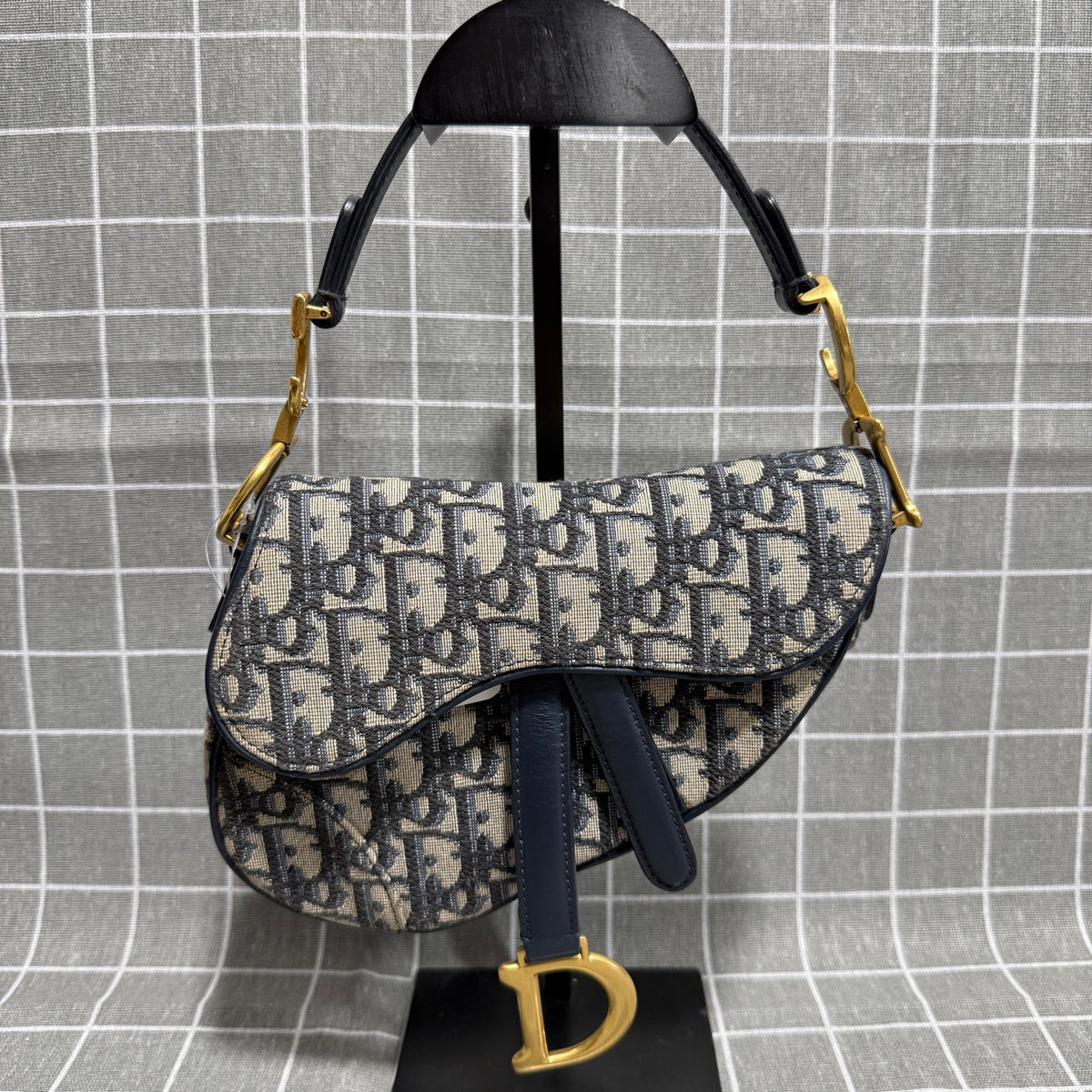 Dior Blue Saddle Bag 21 x 18 x 5 centimeters M0447CTZQ_M928