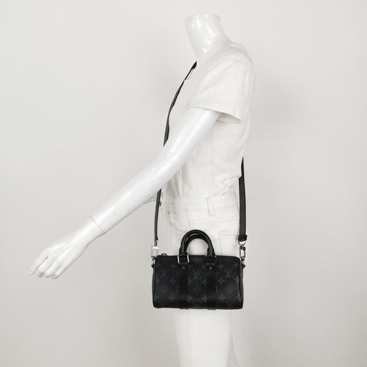 Louis Vuitton Black Crossbody 21*12*9 M45947