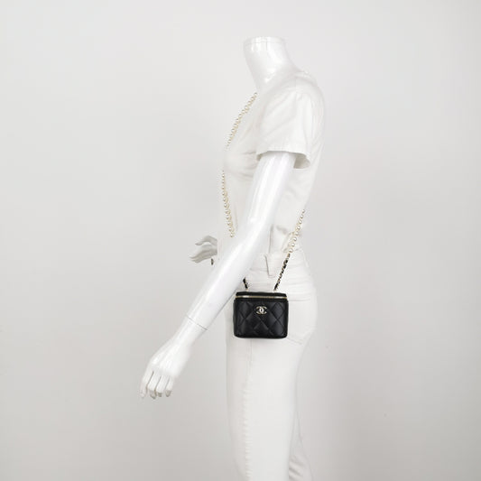 Louis Vuitton Black Crossbody Length: 10.5 cm, Height: 9 cm, Thickness: 7.5 cm