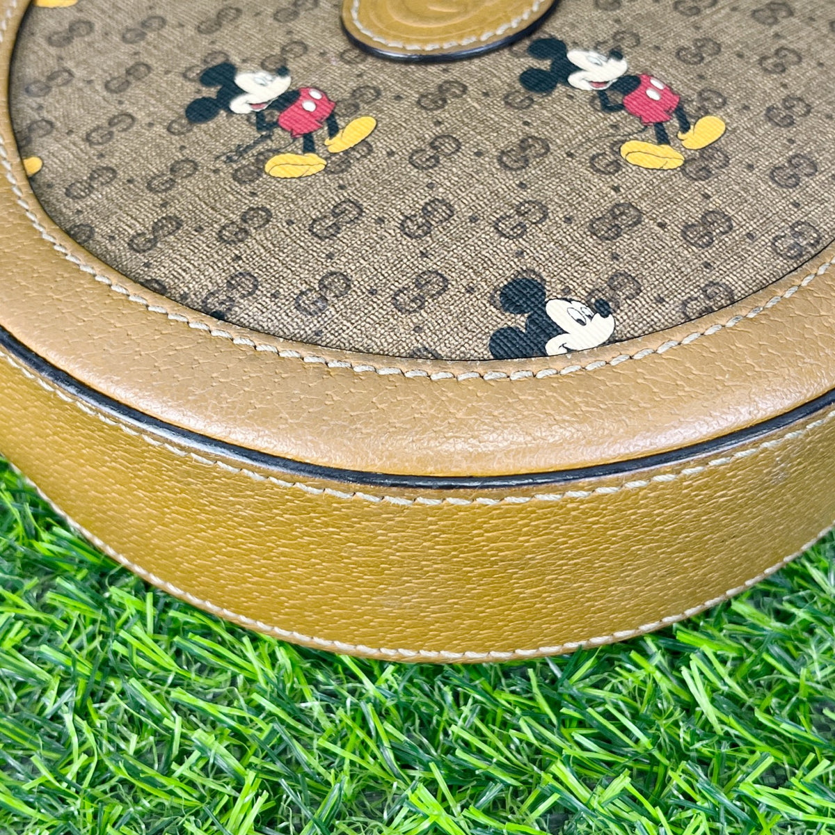 Gucci 625216-2T8AG-8580