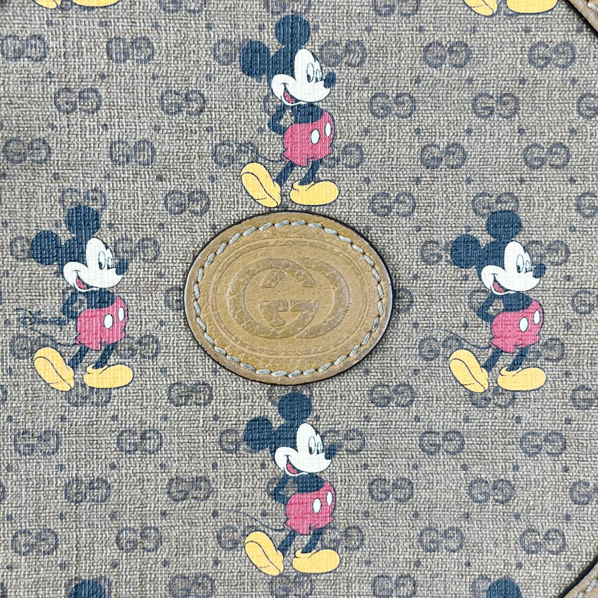 Gucci 625216-2T8AG-8580
